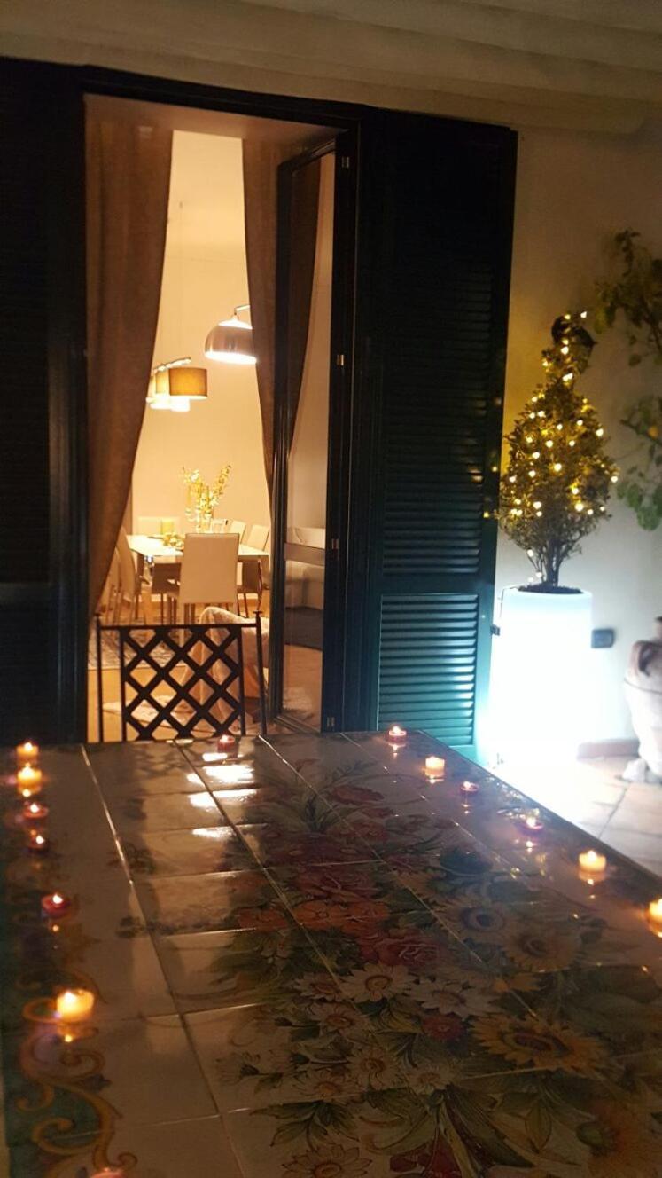 Boutique Apartment Al Duomo Salerno Buitenkant foto