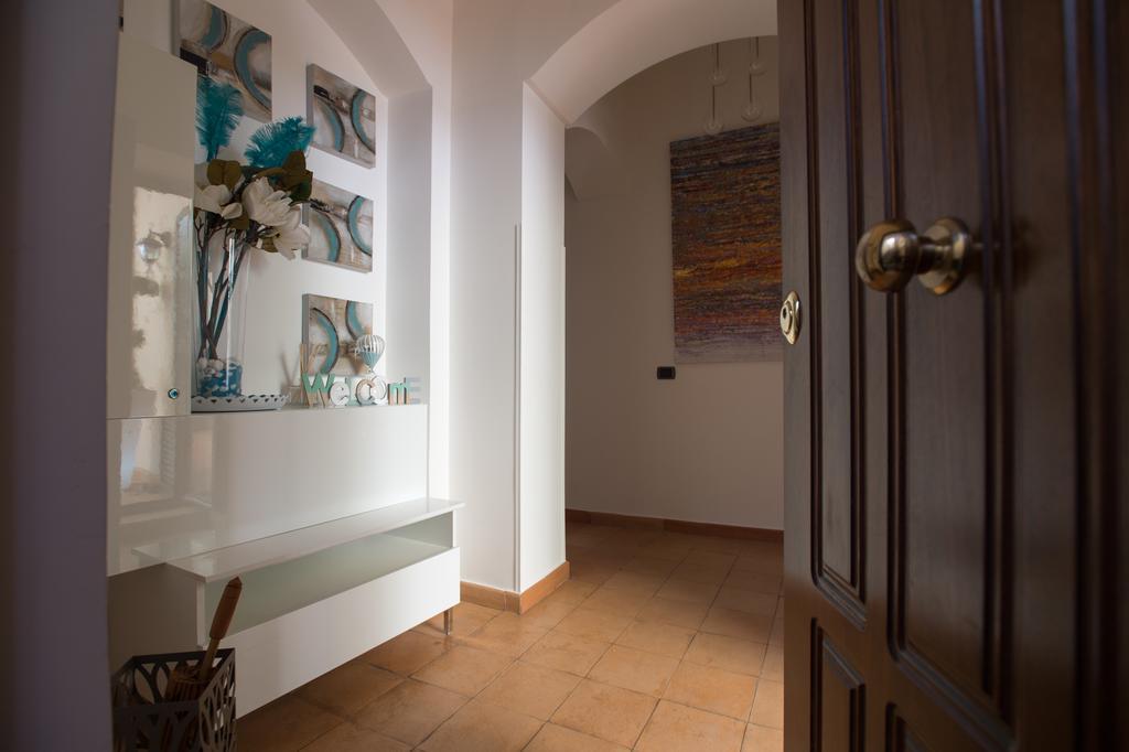 Boutique Apartment Al Duomo Salerno Buitenkant foto